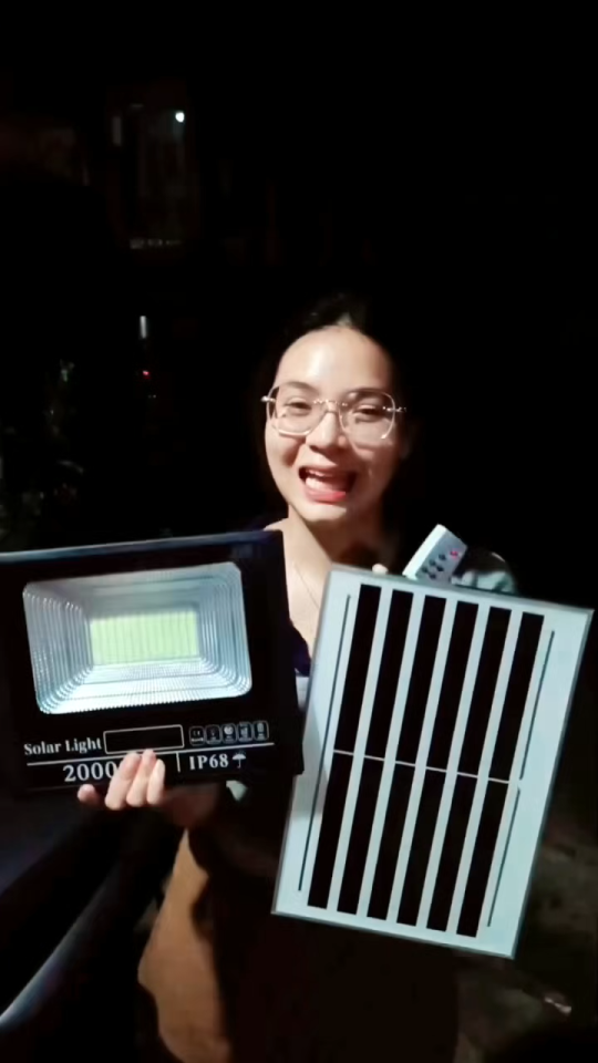 KKSKY ไฟโซล่าเซลล์ 1แถม1 solar light 5000W 20000W 80000W 100000W led สปอร์ตไลท์ IP68 โคมไฟโซลาเซลล์ ค่าไฟฟ้า 0 บาทตลอดปี