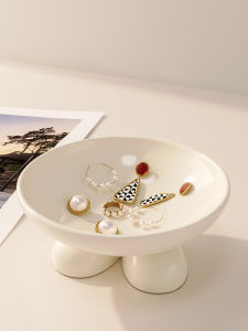 Modern Minimalist Ceramic Tray Key Storage Decorative Accessories Entrance Hall Creamy Style Home Goods Creative Storage Decor