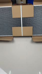 หม้อน้ำTOYOTA Alist/LIMOปี 01-07 เกียร์ธรรมดา หนา 26 มิล