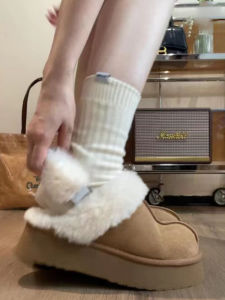 Fleece Lined Snow Boots Womens Winter Thick Bottom Slip-On Fur Shoes Half Slippers Indoor Outdoor Warm Cotton Shoes