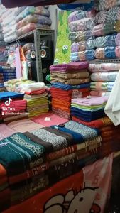 Handuk Mandi Microfiber Dewasa 70x140: Keunggulan & Cara Penggunaan