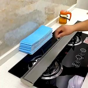 แผ่นกรองเครื่องดูดควันในครัว กรองกระดาษดูดซับน้ํามัน ผ้าฝ้ายกันน้ํามันสําหรับใช้ในครัวเรือนฝาปิดกันน้ํามัน