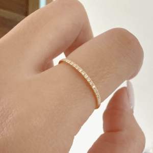 GoldandJewel 18K Moissanite half eternity ring Real Pawnable