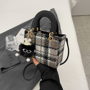 Tas Selempang Wanita Tas Bahu Wanita Import Tas Shoulder Bag Wanita Tas Wanita Korea TW8235