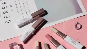 Waterproof Dual-End Eyeshadow Stick - Highlight & Under-Eye Pen Easy Blend Natural Brown Gradient Sweat-Proof for Southeast Asia