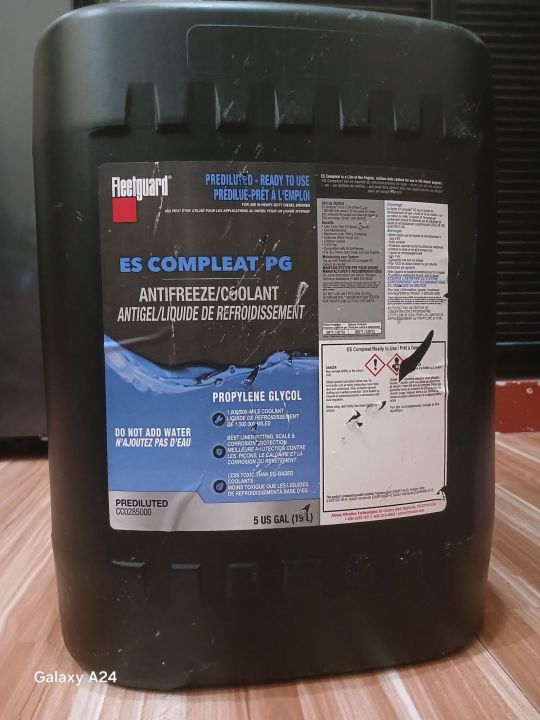 CC2850 Fleetguard ES Compleat PG Premix 50/50 Prediluted Extended Life ...