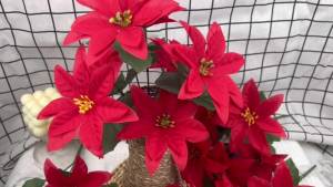 4 Pcs Artificial Poinsettia Bushes: A Versatile Holiday Decor Solution
