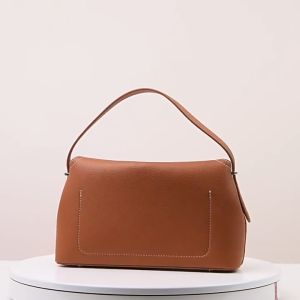Crossbody Bag 2025 Spring Summer New Women Simple Large Capacity Ladies Handbag High-end Commuter Bag