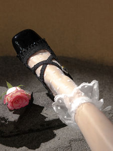 Delicate Lace Butterfly Knot White Dot Transparent Crystal Glass Silk Edge Socks for Girls Mid-Calf Polka Dot Stockings