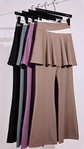 จูยิตัง กระโปรงบานสูงยืดหยุ่นสีบล็อก กางเกงเอวสูง กระชับสัดส่วน สองชิ้นใหม่ ยกสะโพก กางเกงโยคะ