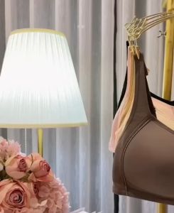 New!! 🌼👙 Anny W777 เสื้อในสาวอวบเก็บทรงสวยคัพ C-D เสื้อในไร้โครง บราสำหรับสาวอวบ 3 ตะขอ ปรับได้ 3 ระดับ 🌼👙