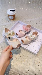 Korean Stylish Girls Peep-toe Sandals Flowers Strap Kids Princess Leather Shoes Soft Sole Anti-skid