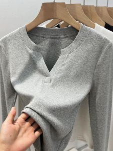 QIAOCHENXIAN | V-Neck Long Sleeve Slim-Fitting Tunic for Plus Size Women