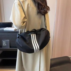(Ready Stock) Large Capacity Nylon Crossbody Bag Dumpling Bag Casual Sports Bag Trendy Simple Women Sling Shoulder Bag Student Chest Bag for Woman