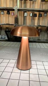 【Panton.B】Led เห็ดโคมไฟ3สีลดแสง1800มิลลิแอมป์ชั่วโมงแบตเตอรี่ประหยัดพลังงานตาป้องกัน Usb ไฟกลางคืน