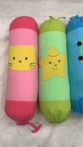 Gối ôm cho bé trai bé gái sơ sinh vải Cotton kara bella chuẩn Cty gối ôm chặn cho bé sơ sinh 50x13cm- gối ôm trẻ em