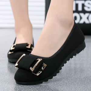 Comfortable Black Mom Shoes with Soft Bottom and Flat Heel Traditional Beijing Cloth Shoes for Office Workers