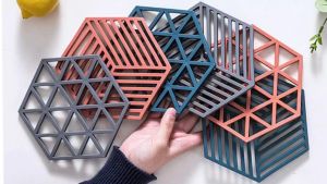 Perfect Life Silicone Hollow Solid Color Coaster Heat Insulation Coaster Non-slip Coaster