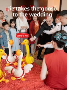 ETY | Wedding Door Blocking Game Set with Rubber Duck and Ring Toss