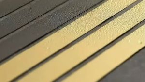 Stiker Dinding Bahan Stainless Steel Warna Emas Ukuran 5M/Roll Untuk Dekorasi Rumah