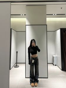 กางเกงยีนส์ทรงหลวมเอวสูง ทรงขากระบอกเล็ก ทรงเรโทร กางเกงขายาวทรงขากระบอกเล็กสำหรับผู้หญิง สไตล์ลำลอง ฤดูใบไม้ผลิ 2024