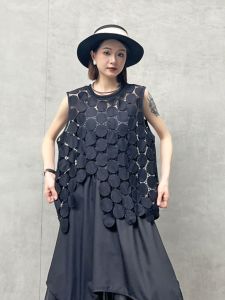 Dark Style Sleeveless Vest Womens Summer 2024 New Personality Dot Design Unique Fashion Top Short Length round Neck Cotton Blend