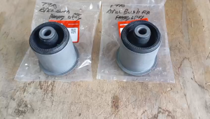 ORIGINAL HONDA CITY T9A REAR AXLE BUSH 2PCS 52385-T9A-J03