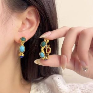 Elegant Retro Enamel Oval Ear Cuffs for Women No Piercing Required Vintage Mosquito Coil Design Fashionable Jewelry Accessory
