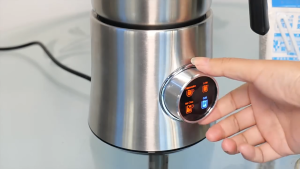 Gemilai‘s full-automatic coffee milk heating latte intelligent electric foam machine professional concentrated milk cream machine multi-function hand-held milk foam machine detachable