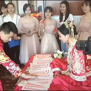 UMI Giant Jumbo Poker Cards Casino Full Deck Oversized Playing Card Family Game Magic A4 Size Big Size High Quality 巨大型扑克牌