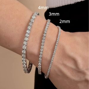 Sparkling Paved Stackable Tennis Bracelet 18K Gold