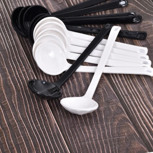 Large Long-Handled Plastic Melamine A5 Soup Spoon Black White Japanese Style Ramen Spoon Turtle Shell Shaped Commercial Use