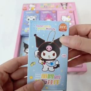 1แถม2 พวงกุญแจ DIY ครอสติสคริสตัล ของเล่นฮิตใน TikTok ลายน่ารักมากๆ เสริมสร้างพัฒนาการ ฝึกสมาธิ คลิกที่เล่น