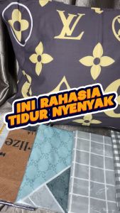 Sarung Bantal Motif Idola