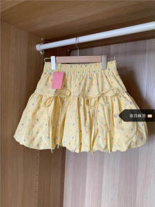 Váy Ngắn Chữ a Cạp Cao Họa Tiết Hoa Màu Vàng Dopaamine Cho Nữ Mùa Hè Cỡ Lớn Váy Ngắn Xếp Nếp Viền Ren Váy Bánh