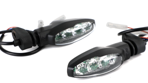 Lampu Sein Motor untuk Tiger 800 1200 Speed ​​Triple R/RS/S Turn Signal Lights