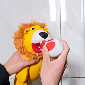 Đồ chơi nhồi bông gắn thừng và kêu chút chít cho chó kéo co - Đen Ta pet shop