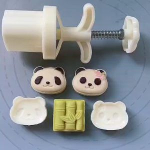 แม่พิมพ์ขนมไหว้พระจันทร์ ลายหมีแพนด้า 30 กรัม สำหรับพิมพ์กดคุกกี้ พิมพ์กดชีสทาร์ต งานจริงตรงปก