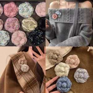 High-End Camellia Brooch Pin & Women's Small Fragrance Style Fabric Tweed Lapel Flower Pins Retro Fashion Suit Coat Accessories