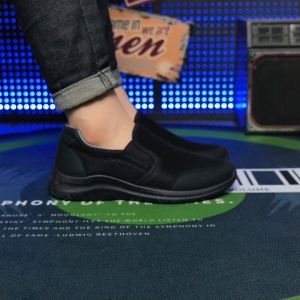 Techdoo Sepatu Slip On Cowok Casual Sepatu Sekolah Semi Formal Sepatu Slop Pria MR223