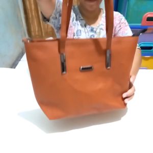 Tas Wanita Terbaru: Tote Bag Rihaga & Tas Kerja Kuliah