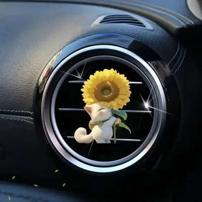 KAIT | Cute Cat Shaped Car Air Outlet Perfume Clip Interior Decor