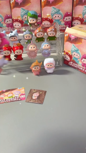 [Ready Stock] 20 PCS  HEYONE Oh Zai Hood Adventure Mini Cute Blind Box