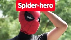 Spider-Man Headgear Eye Movable Manual Electric Blink Mask Spider-Man Hero Expedition Headgear