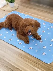 แผ่นเจลเย็นที่นอนเจลเย็น ซัมเมอร์ซัมเมอร์ สำหรับสัตว์เลี้ยง ไม่ต้องแช่เย็น Pet Cool Mat Pet Cooling Pads for Dogs Cats Ice Silk Folding Cooling Mats Summer Breathable Mats Large cool gel pad