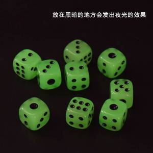 Large Size Glowing Dice Nightclub Bar KTV Gaming Venue Luminous Fluorescent Dice Game Piece Casino Night Light up Dice