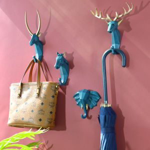 Adhesive Deer Antler Hook Wall Hanger