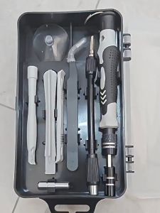 REAIM ชุดไขควง 115 in 1 ชุดเครื่องมือ DIY แม่เหล็กสำหรับแว่นตา พีซี แล็ปท็อป โทรศัพท์มือถือ นาฬิกาดิจิตอล (Taihom 115 in 1 สีดำ) CR-V