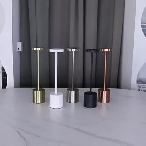 LED Table Lamp Touch Sensor Rechargeable Desktop Night Light Wireless Reading Lamp for Restaurant Hotel Bar Bedroom Decor Light