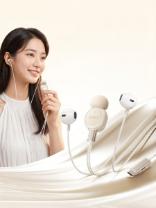 kinyo | KTV Live Streaming Wired Headset with Built-in Sound Card and Microphone Ear Feedback
